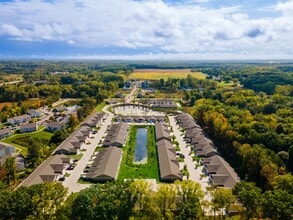 Redwood DeWitt in DeWitt, MI - Building Photo - Building Photo