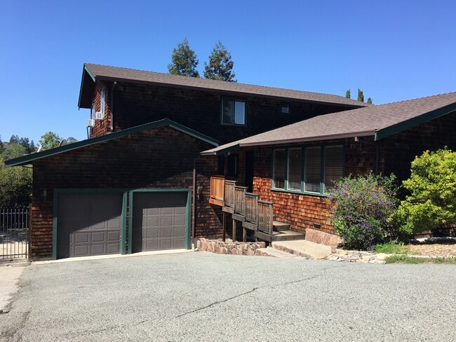 property at 20 Meleean Ln