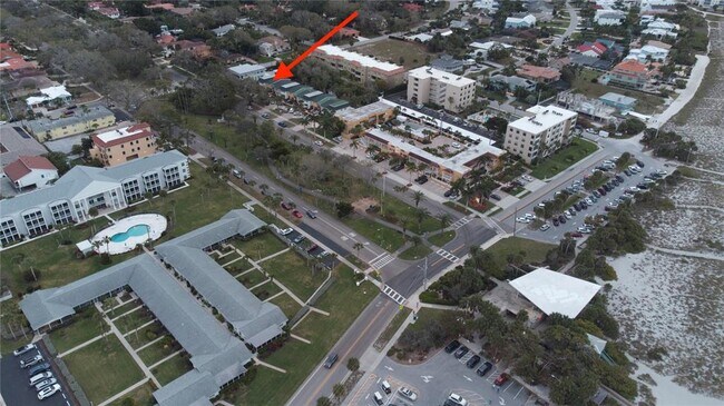 705 W Venice Ave in Venice, FL - Building Photo - Building Photo