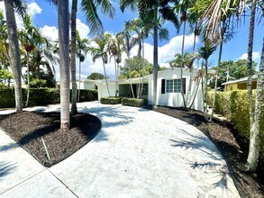 1534 17th Ave N in Lake Worth Beach, FL - Building Photo - Building Photo