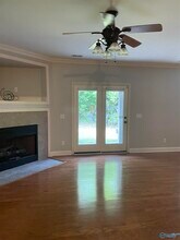 212 Treetop Dr SE in Huntsville, AL - Building Photo - Building Photo