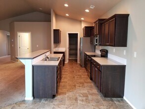 231 SW Scalehouse Loop in Bend, OR - Building Photo - Building Photo