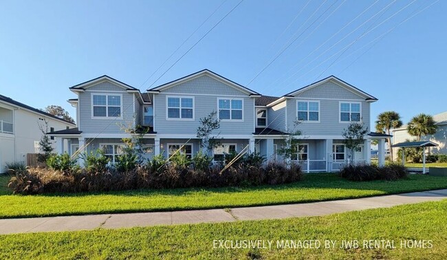 898 5th Ave S in Jacksonville Beach, FL - Foto de edificio - Building Photo