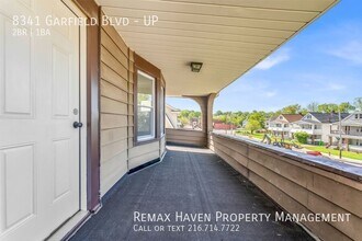 8341 Garfield Blvd in Garfield Heights, OH - Foto de edificio - Building Photo