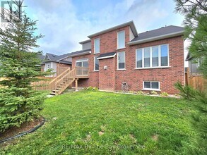 3 Cristiano Ave in Wasaga Beach, ON - Building Photo - Building Photo