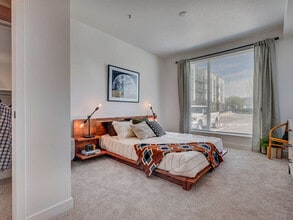 Meridian in Salt Lake City, UT - Foto de edificio - Building Photo