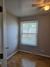 1255 Pearl Ave in Glendale Heights, IL - Building Photo - Building Photo