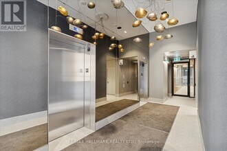 1720 Bayview Ave in Toronto, ON - Building Photo - Building Photo