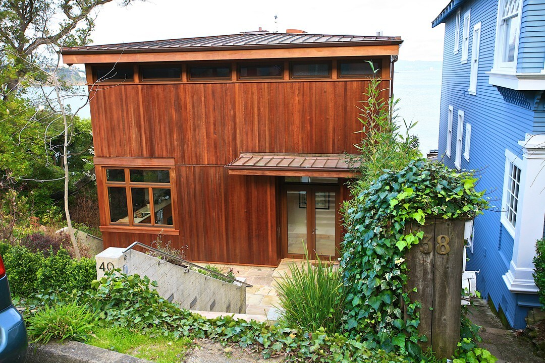 38 Bulkley Ave in Sausalito, CA - Building Photo