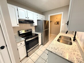 705 Gordon Smith Blvd in Hamilton, OH - Building Photo - Building Photo