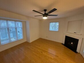1221 Westview Ln in Raleigh, NC - Foto de edificio - Building Photo