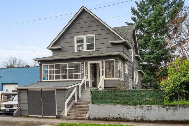 4743 N Albina Ave, Unit B