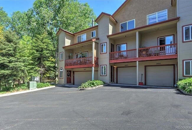 property at 2683 Woodberry Dr