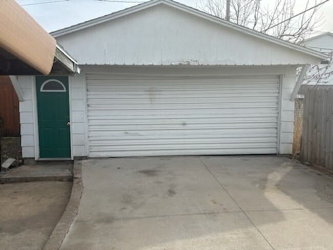property at 2404 Wisconsin St SW