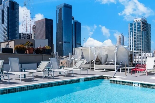 Marley Lofts in Los Angeles, CA - Building Photo - Building Photo