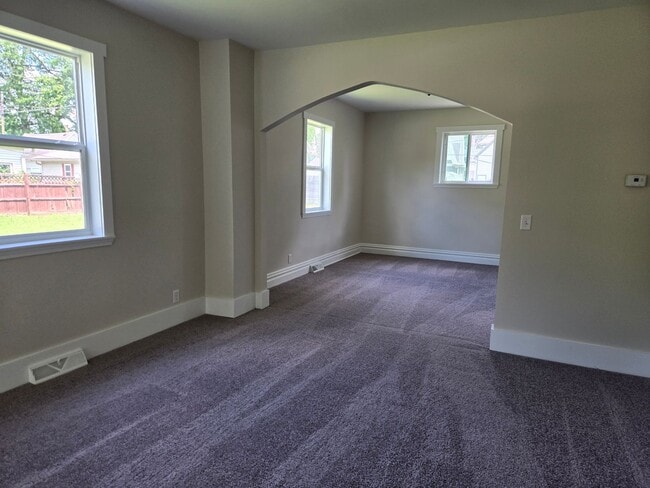 3225 Dinnen Ave in Fort Wayne, IN - Foto de edificio - Building Photo