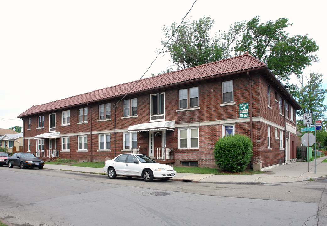 Roesch in Buffalo, NY - Building Photo