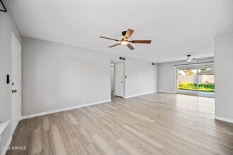 3409 E Campo Bello Dr in Phoenix, AZ - Building Photo - Building Photo