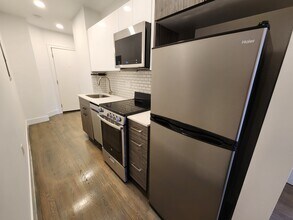 47 Joy St, Unit 44-8 in Boston, MA - Building Photo - Building Photo