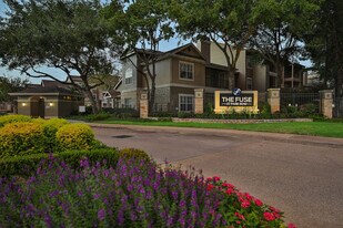 The Fuse at Park Row in Houston, TX - Building Photo