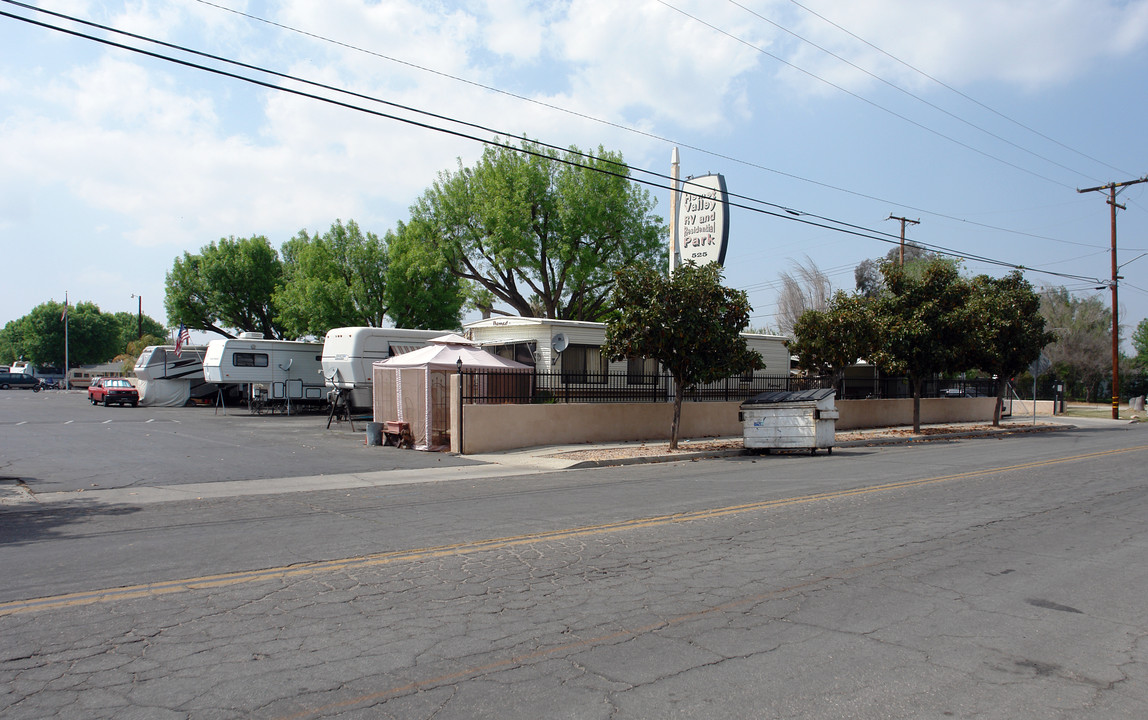 Hemet Valley Residential Park in Hemet, CA - Building Photo