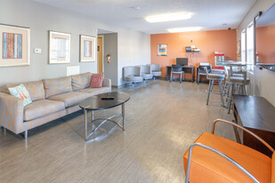 Wabash Riverfront Flats in Vincennes, IN - Building Photo - Interior Photo