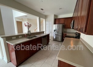 3824 Silverpoint Ln in Jacksonville, FL - Building Photo - Building Photo