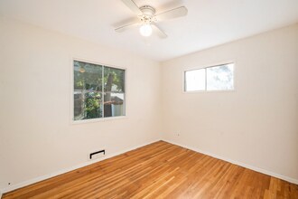 4820 E Arizona Ave in Denver, CO - Building Photo - Building Photo