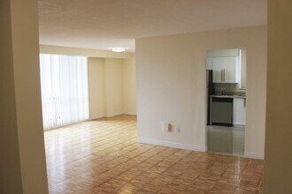 Academy Place in Toronto, ON - Building Photo - Building Photo