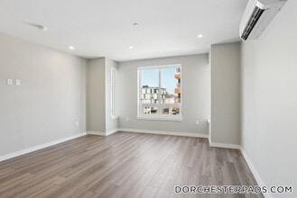 1970 Dorchester Ave in Boston, MA - Building Photo - Building Photo