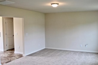 53 Aleah Ct in Lillington, NC - Building Photo - Building Photo