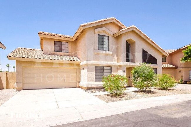 18442 N 44th Pl in Phoenix, AZ - Building Photo - Building Photo