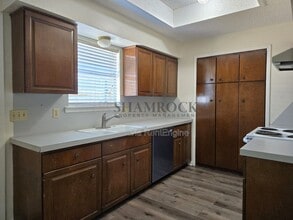 6625 Dunn Dr in Waco, TX - Foto de edificio - Building Photo