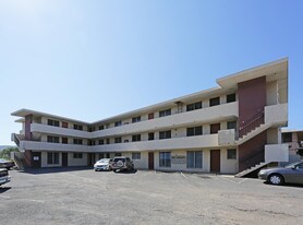 721 Menehune Ln Apartments