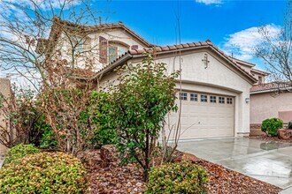 11209 Salentino Ave in Las Vegas, NV - Building Photo - Building Photo