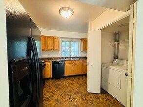 322 Shenandoah Cir in Blacksburg, VA - Building Photo - Building Photo