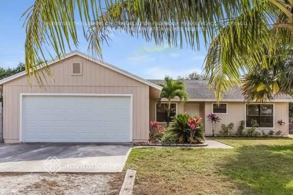14160 Citrus Dr in Loxahatchee Groves, FL - Foto de edificio