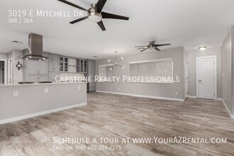 3019 E Mitchell Dr in Phoenix, AZ - Building Photo - Building Photo