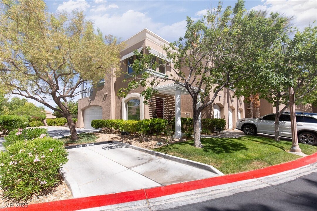 808 Dana Hills Ct in Las Vegas, NV - Building Photo