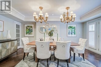 363 Lakeshore Rd W in Oakville, ON - Building Photo - Building Photo