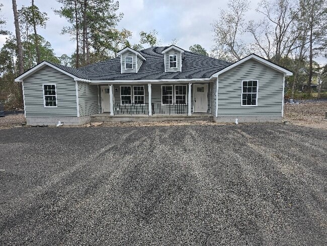 887 Coachman St in Waycross, GA - Building Photo - Building Photo