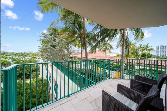 property at 19900 E Country Club Dr