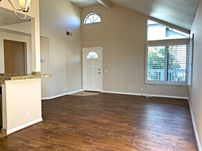 5 Remington in Irvine, CA - Building Photo - Building Photo