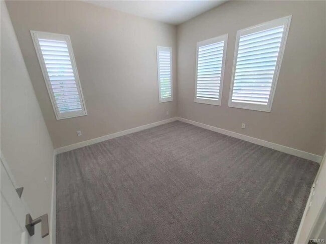 property at 55 Einstein Wy