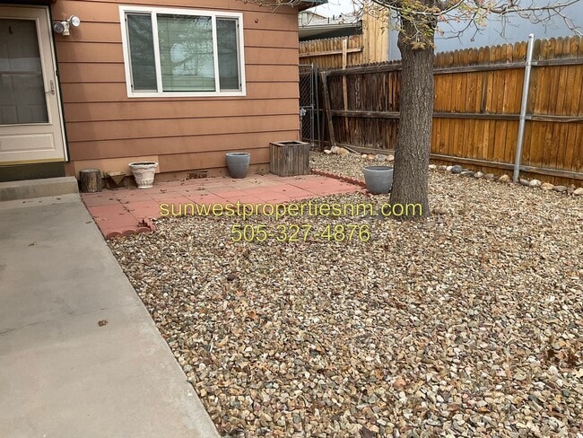 3403 San Medina Ave in Farmington, NM - Building Photo - Building Photo