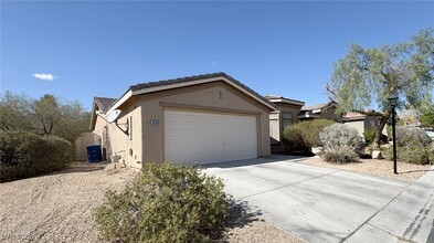 8209 Dusty Valley Ct in Las Vegas, NV - Building Photo - Building Photo