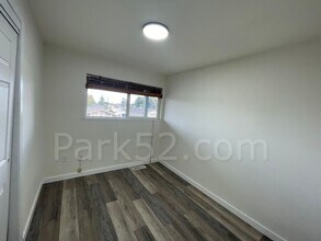 5010 N Defiance St in Tacoma, WA - Building Photo - Building Photo