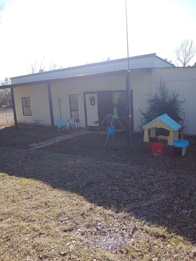 property at 1813 Swinging Bridge Rd