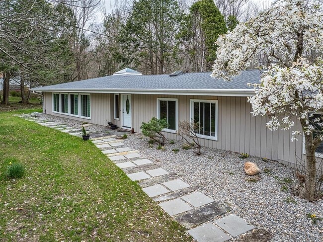 property at 141 Gurleyville Rd