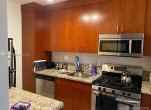 729 NE 16th Ave in Fort Lauderdale, FL - Building Photo - Building Photo